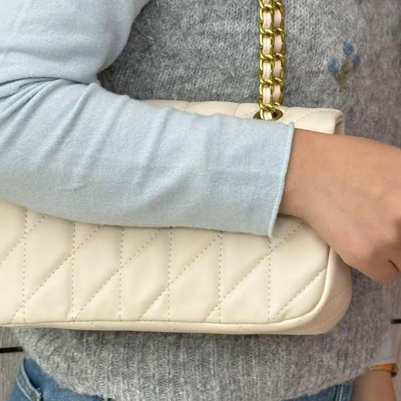 Elegant Black Quilted Crossbody Bag for Women, Classic Small Purse with Gold Chain Strap | Stylish Vegan Leather Shoulder Bag | Versatile Evening Handbag for Dating and Parties | Timeless Fashion Gifts for Her