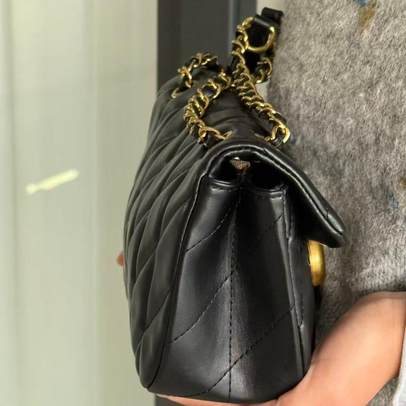 Elegant Black Quilted Crossbody Bag for Women, Classic Small Purse with Gold Chain Strap | Stylish Vegan Leather Shoulder Bag | Versatile Evening Handbag for Dating and Parties | Timeless Fashion Gifts for Her