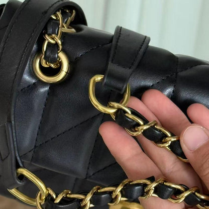 Elegant Black Quilted Crossbody Bag for Women, Classic Small Purse with Gold Chain Strap | Stylish Vegan Leather Shoulder Bag | Versatile Evening Handbag for Dating and Parties | Timeless Fashion Gifts for Her