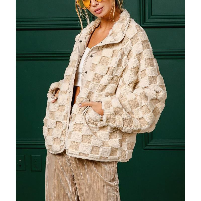 Chouyatou Women'S Winter Casual Contrast Plaid Sherpa Jacket Loose Plush Oversized Faux Fur Coat